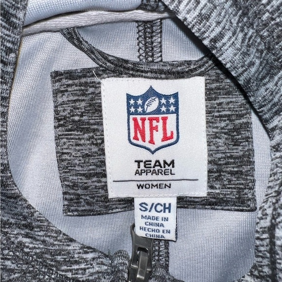 NFL Team Apparel Cleveland Browns Women’s Heather Gray Hoodie Size Small - Picture 2 of 6